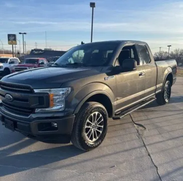 Photos of 2019 Ford F-150 XLT 4WD SuperCab 6.5' Box for sale in Chillicothe, MO at MAG CDJR