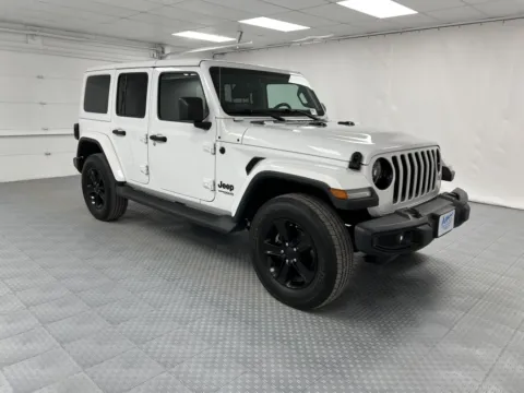 White 2020 Jeep Wrangler Unlimited Sahara Altitude for sale in Chillicothe, MO
