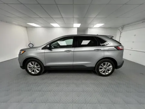 More photos of 2023 Ford Edge Titanium at MAG CDJR, MO
