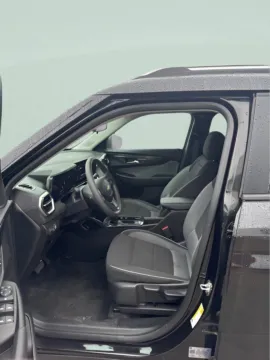 More photos of 2025 Chevrolet Trailblazer LT at MAG CDJR, MO