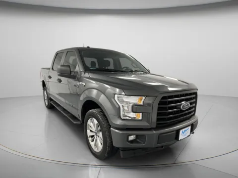 Photos of 2017 Ford F-150 XL for sale in Chillicothe, MO at MAG CDJR