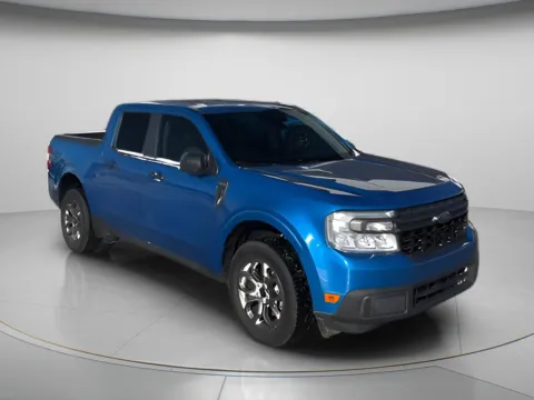 Black 2022 Ford Maverick XLT FWD SuperCrew for sale in Chillicothe, MO