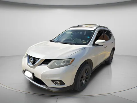 Photos of 2015 Nissan Rogue SL for sale in Chillicothe, MO at MAG CDJR