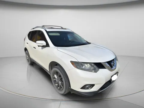 White 2015 Nissan Rogue SL for sale in Chillicothe, MO