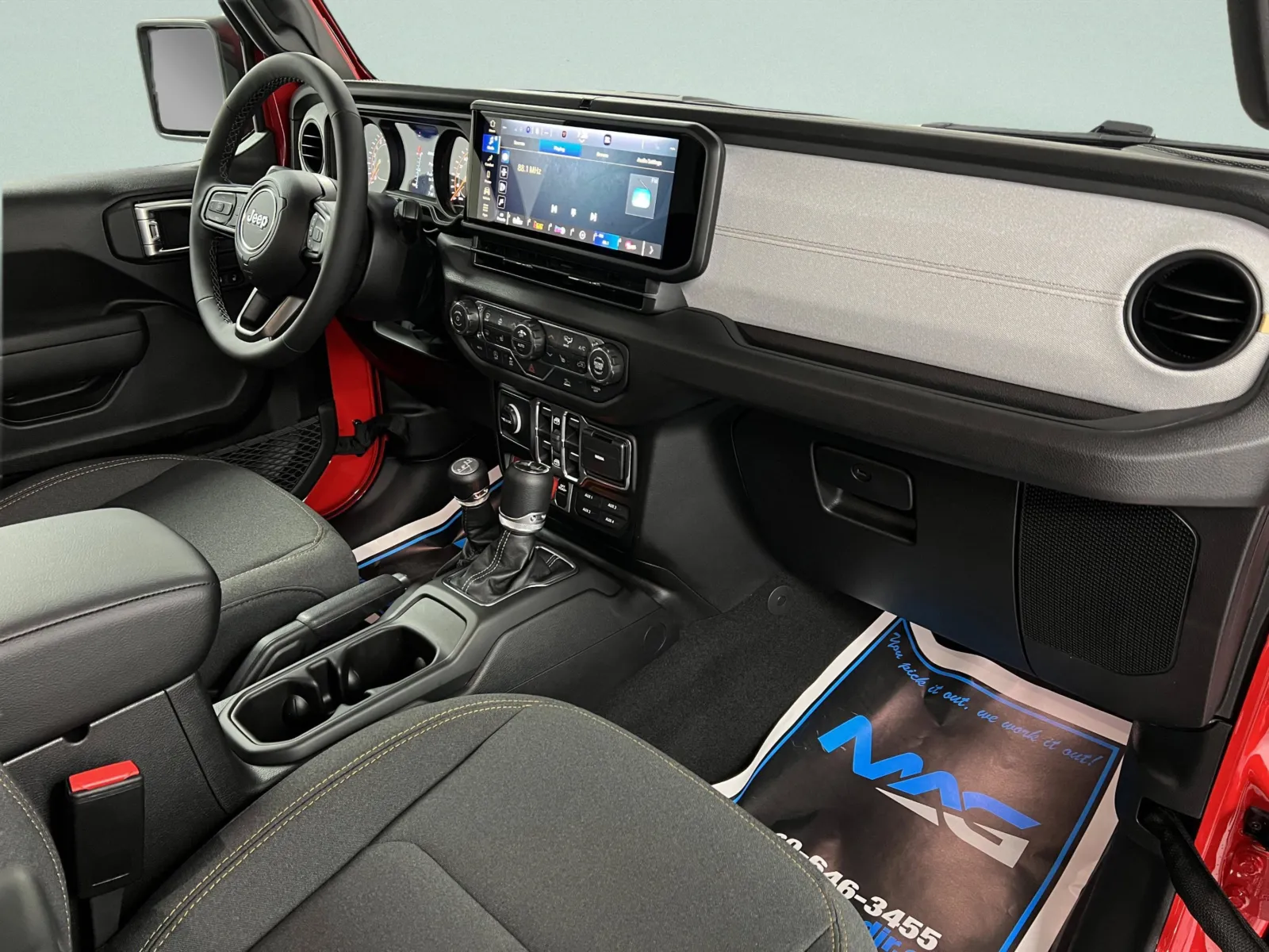 2026 Jeep Wrangler 4-Door Willys - Photo 36