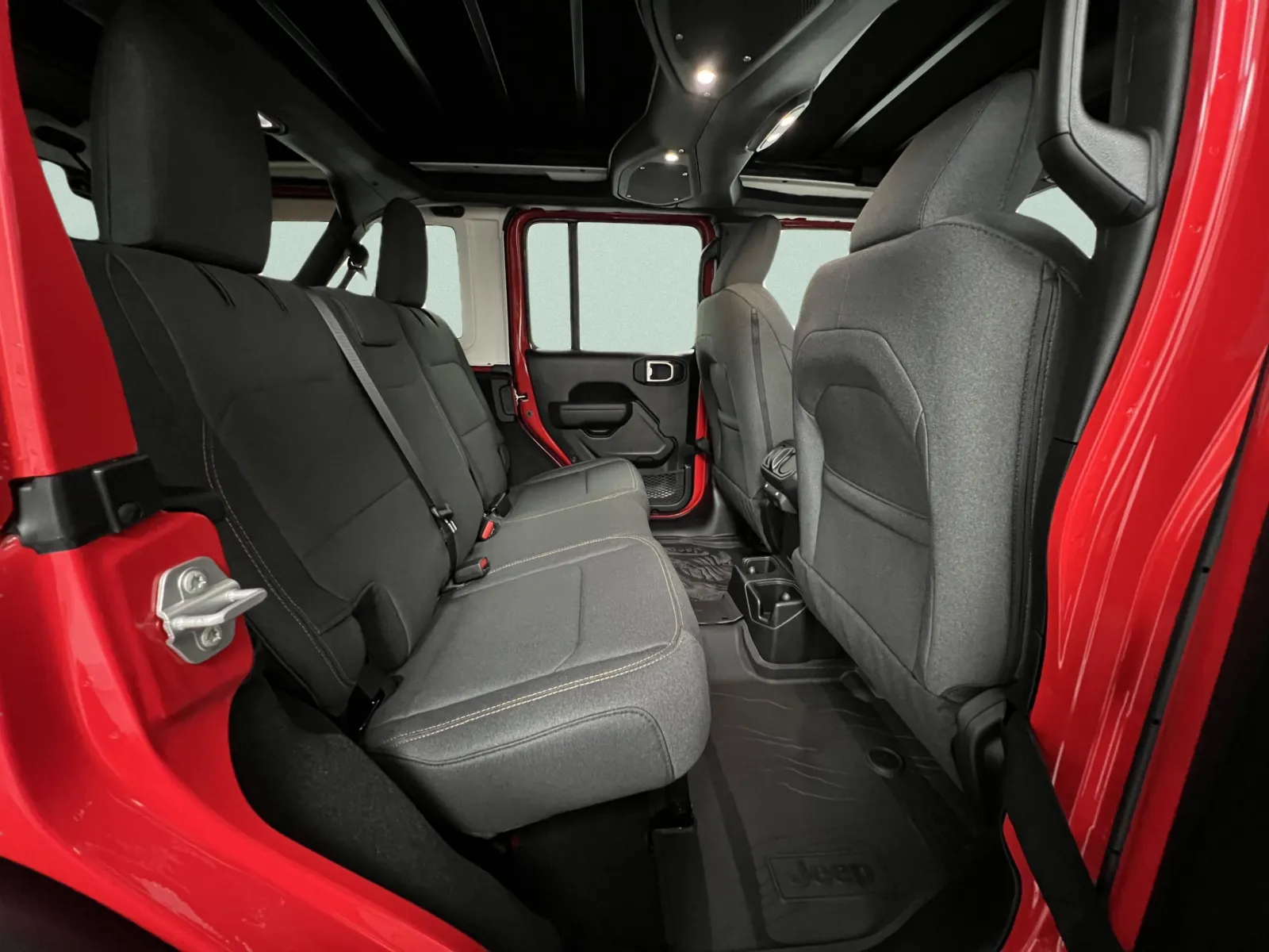 2026 Jeep Wrangler 4-Door Willys - Photo 34