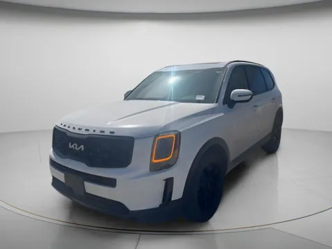 Photos of 2022 Kia Telluride EX for sale in Chillicothe, MO at MAG CDJR