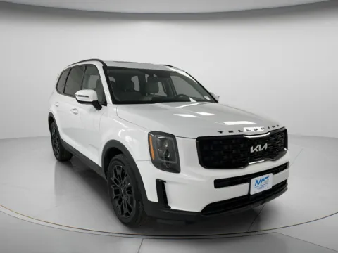 Photos of 2022 Kia Telluride EX for sale in Chillicothe, MO at MAG CDJR
