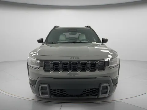 More photos of 2026 Jeep Cherokee Limited at MAG CDJR, MO