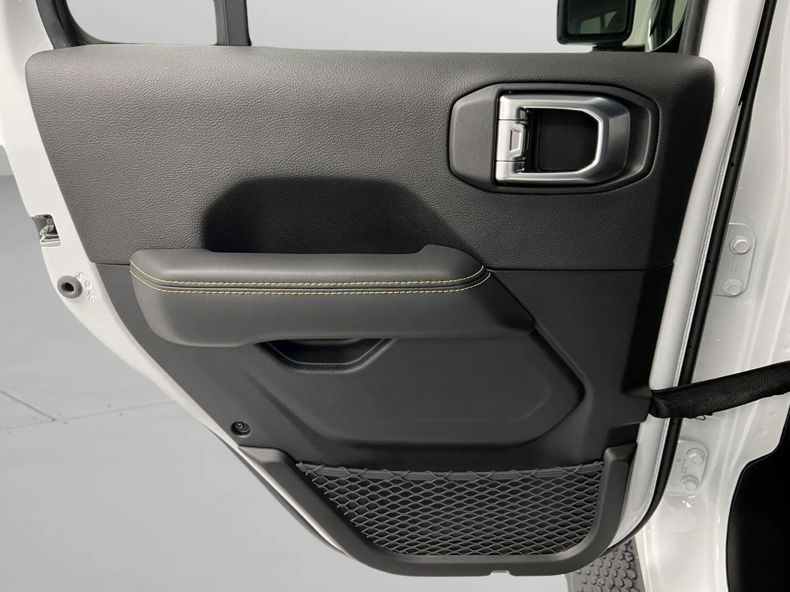 2026 Jeep Wrangler 4-Door Sahara - Photo 27