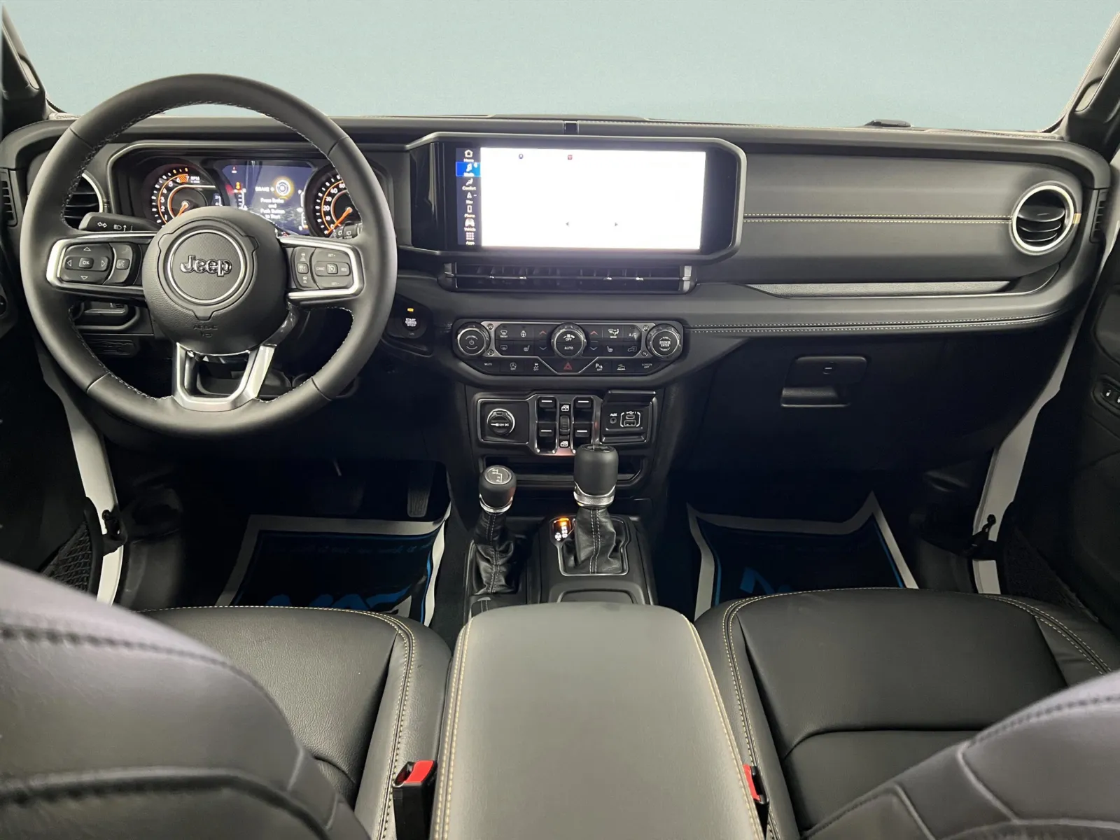 2026 Jeep Wrangler 4-Door Sahara - Photo 29