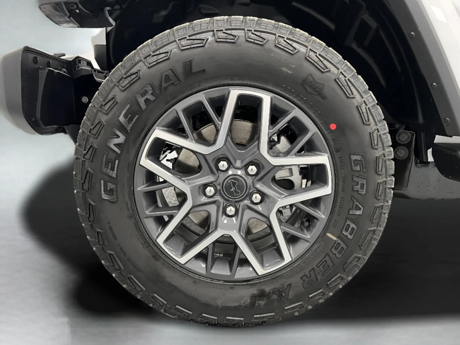 2026 Jeep Wrangler 4-Door Sahara - Photo 10