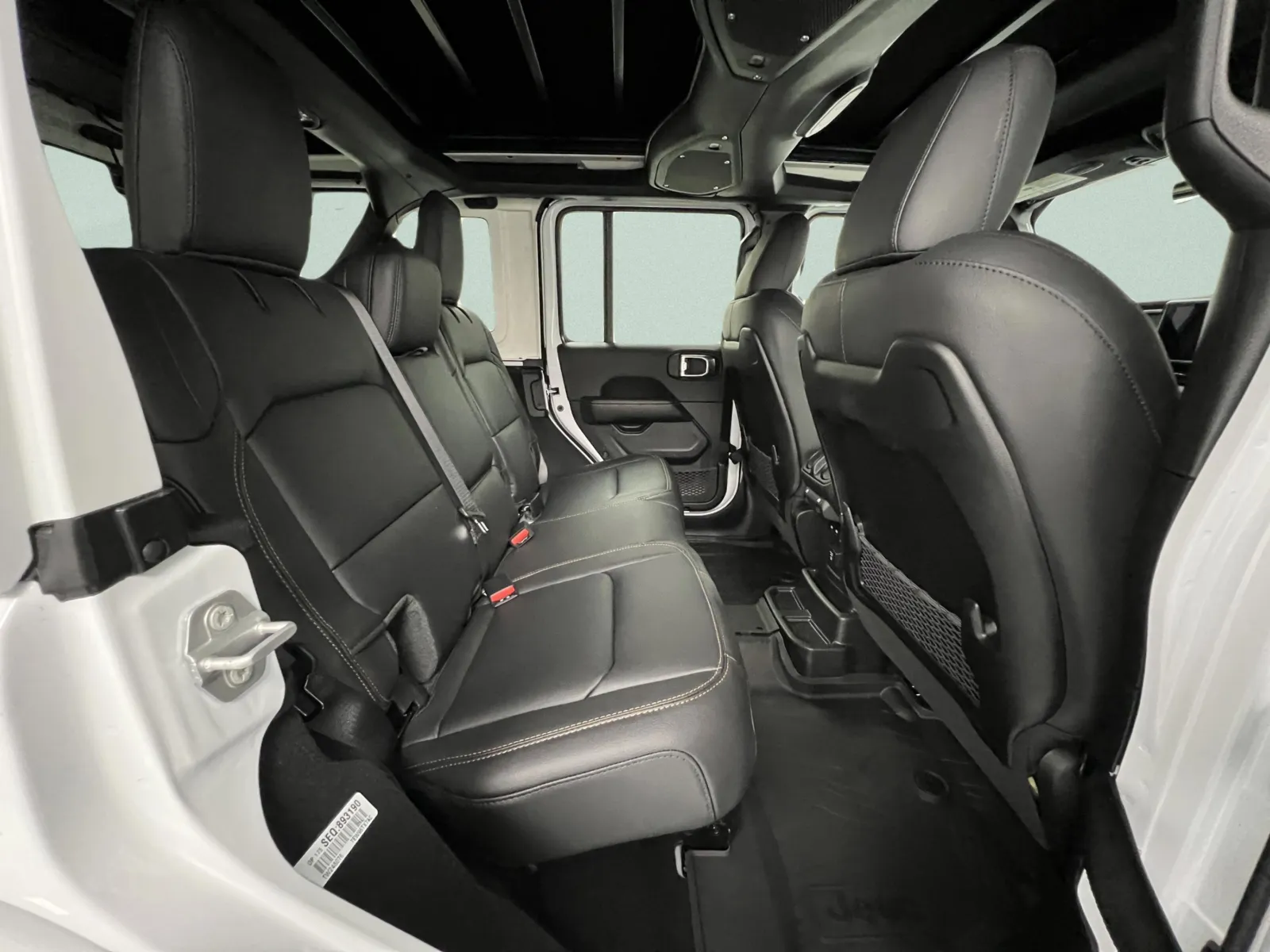 2026 Jeep Wrangler 4-Door Sahara - Photo 33
