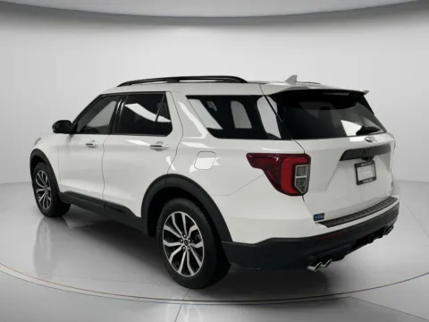 More photos of 2020 Ford Explorer ST at MAG CDJR, MO