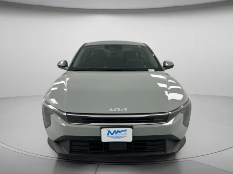 More photos of 2025 Kia K4 LXS at MAG CDJR, MO