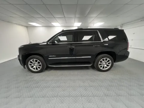 More photos of 2020 GMC Yukon Denali at MAG CDJR, MO