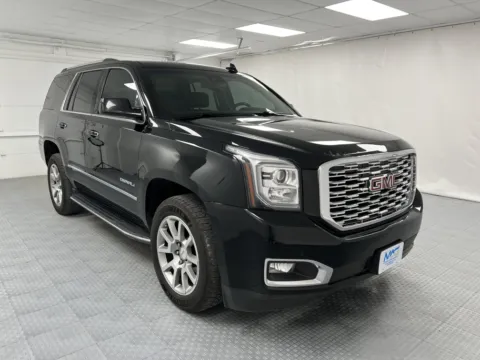 Black 2020 GMC Yukon Denali for sale in Chillicothe, MO