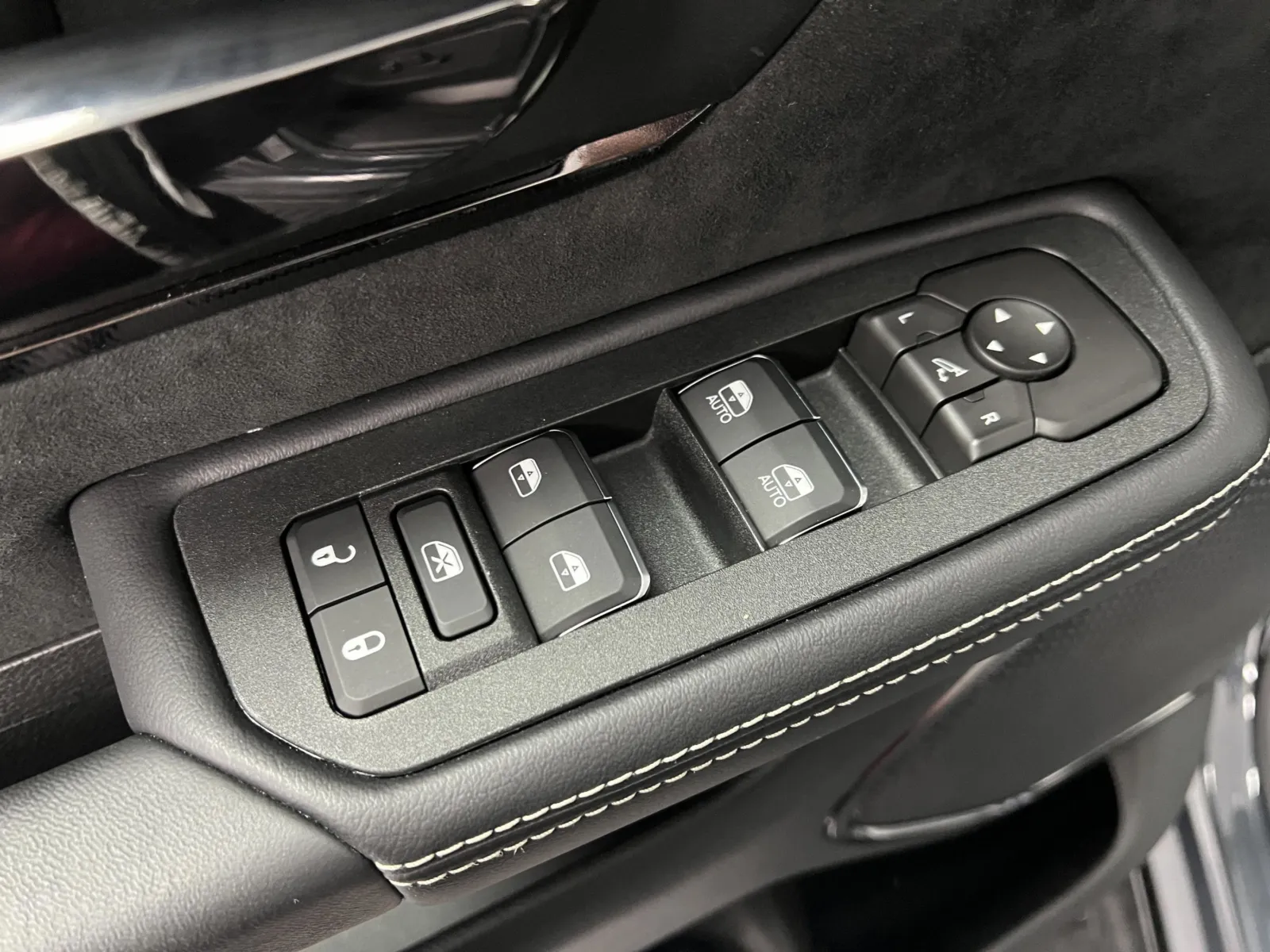 2026 RAM 1500 RHO - Photo 15