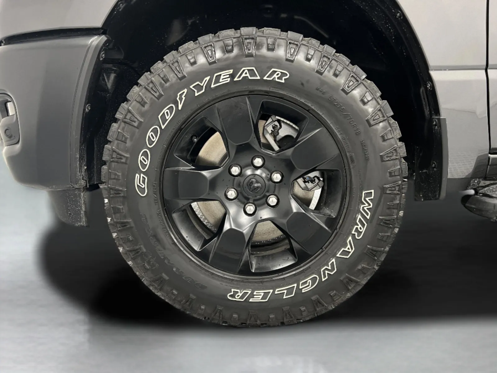 2026 RAM 1500 Warlock - Photo 10