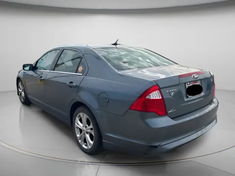More photos of 2012 Ford Fusion SE at MAG CDJR, MO
