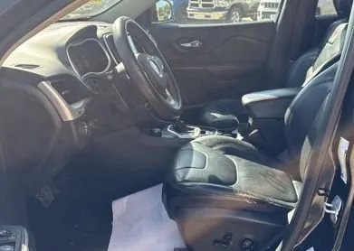 More photos of 2015 Jeep Cherokee Trailhawk at MAG CDJR, MO