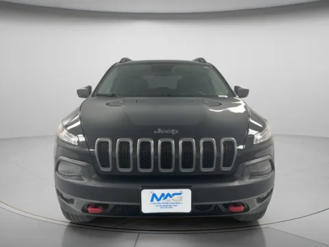 Photos of 2015 Jeep Cherokee Trailhawk for sale in Chillicothe, MO at MAG CDJR