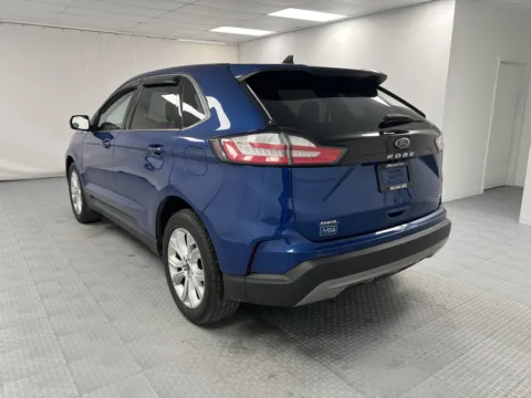 More photos of 2022 Ford Edge SEL at MAG CDJR, MO