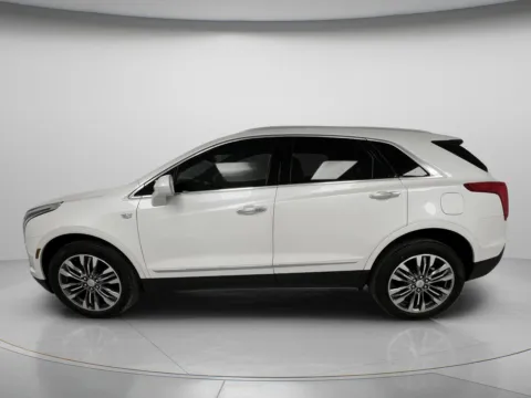 More photos of 2017 Cadillac XT5 Premium Luxury FWD at MAG CDJR, MO
