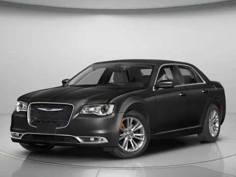 White 2021 Chrysler 300 S for sale in Chillicothe, MO