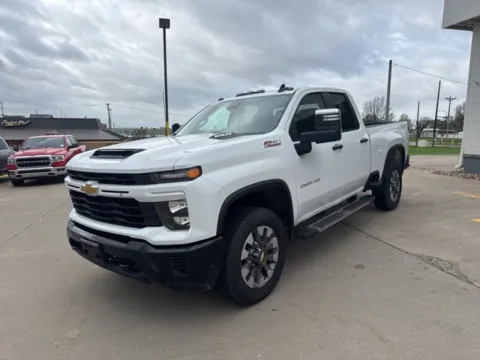 Photos of 2024 Chevrolet Silverado 2500HD Custom for sale in Chillicothe, MO at MAG CDJR