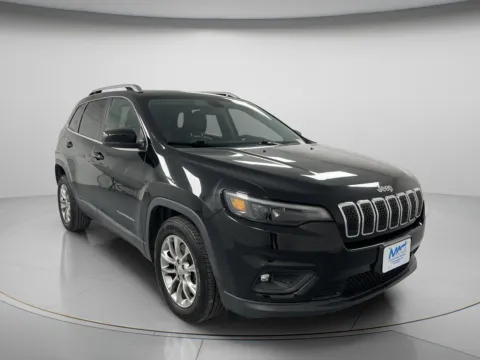Black 2019 Jeep Cherokee Latitude Plus for sale in Chillicothe, MO
