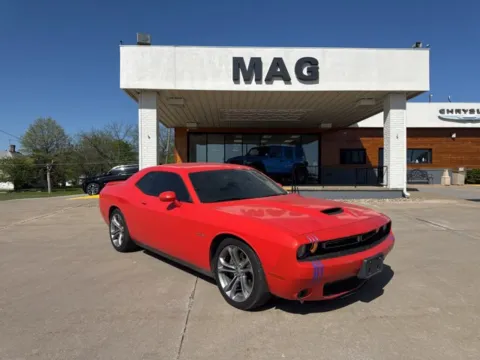 Orange 2020 Dodge Challenger R/T for sale in Chillicothe, MO