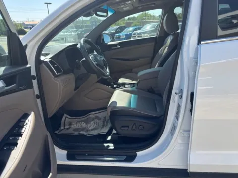 More photos of 2020 Hyundai Tucson Ultimate at MAG CDJR, MO