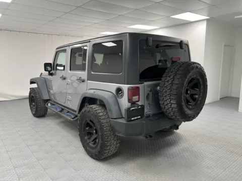 More photos of 2013 Jeep Wrangler Unlimited Sport at MAG CDJR, MO