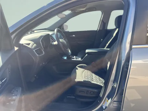 More photos of 2023 Chevrolet Equinox LT at MAG CDJR, MO