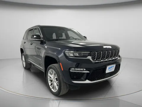 Photos of 2022 Jeep Grand Cherokee 4xe Summit for sale in Chillicothe, MO at MAG CDJR