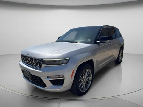 Photos of 2022 Jeep Grand Cherokee 4xe Summit for sale in Chillicothe, MO at MAG CDJR