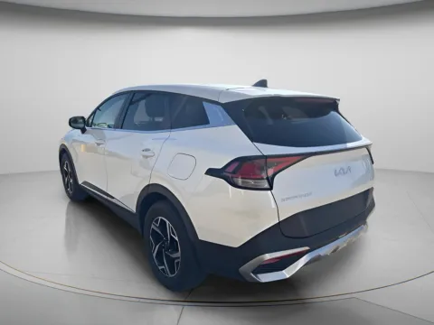 More photos of 2023 Kia Sportage LX at MAG CDJR, MO