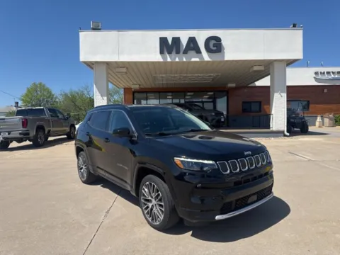 Black 2022 Jeep Compass Limited for sale in Chillicothe, MO