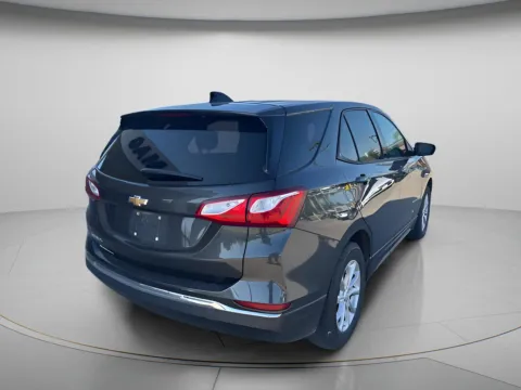 More photos of 2018 Chevrolet Equinox LS at MAG CDJR, MO