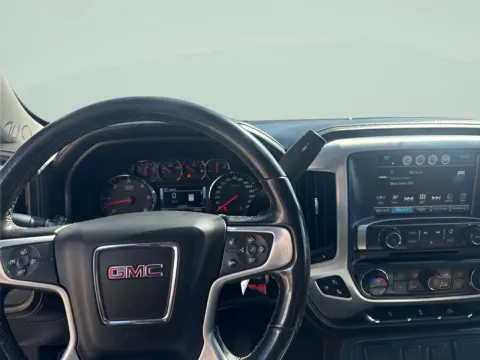 Another view of 2018 GMC Sierra 1500 SLT for sale in Chillicothe, MO at MAG CDJR
