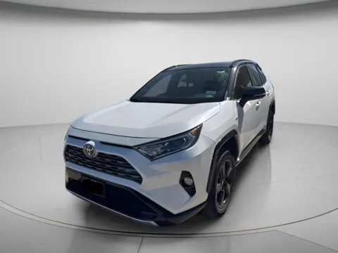 Photos of 2020 Toyota RAV4 Hybrid XSE for sale in Chillicothe, MO at MAG CDJR