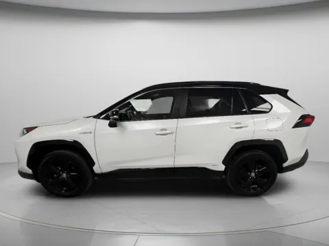 More photos of 2020 Toyota RAV4 Hybrid XSE at MAG CDJR, MO