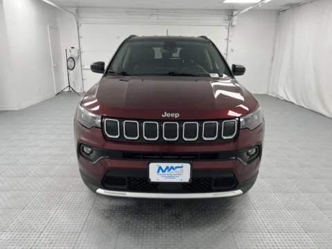 Photos of 2022 Jeep Compass Limited for sale in Chillicothe, MO at MAG CDJR