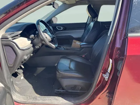 More photos of 2022 Jeep Compass Limited at MAG CDJR, MO