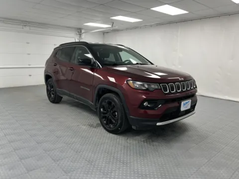 Red 2022 Jeep Compass Limited for sale in Chillicothe, MO