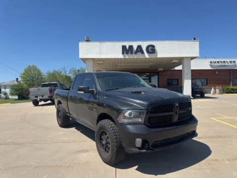 Black 2017 Ram 1500 Sport for sale in Chillicothe, MO