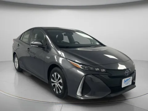 Gray 2022 Toyota Prius Prime LE for sale in Chillicothe, MO