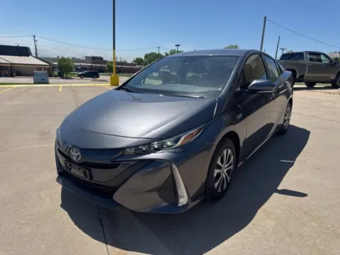Photos of 2022 Toyota Prius Prime LE for sale in Chillicothe, MO at MAG CDJR