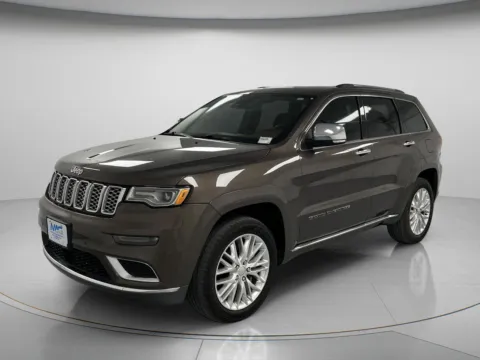 Another view of 2018 Jeep Grand Cherokee Summit for sale in Chillicothe, MO at MAG CDJR